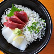 鮪イカしらす丼